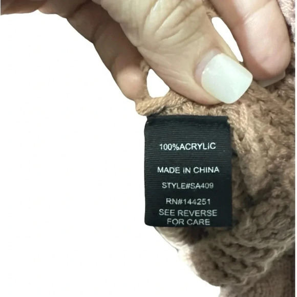 Moon & Madison Sweater Chunky Knit French Dot Sleeves Size Medium - Picture 7 of 8